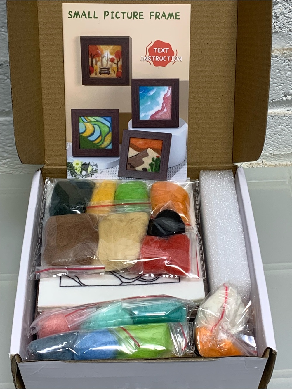 NEW QMNNMA Needle Felting Kits for Beginners, Needle Felt Painting Kit